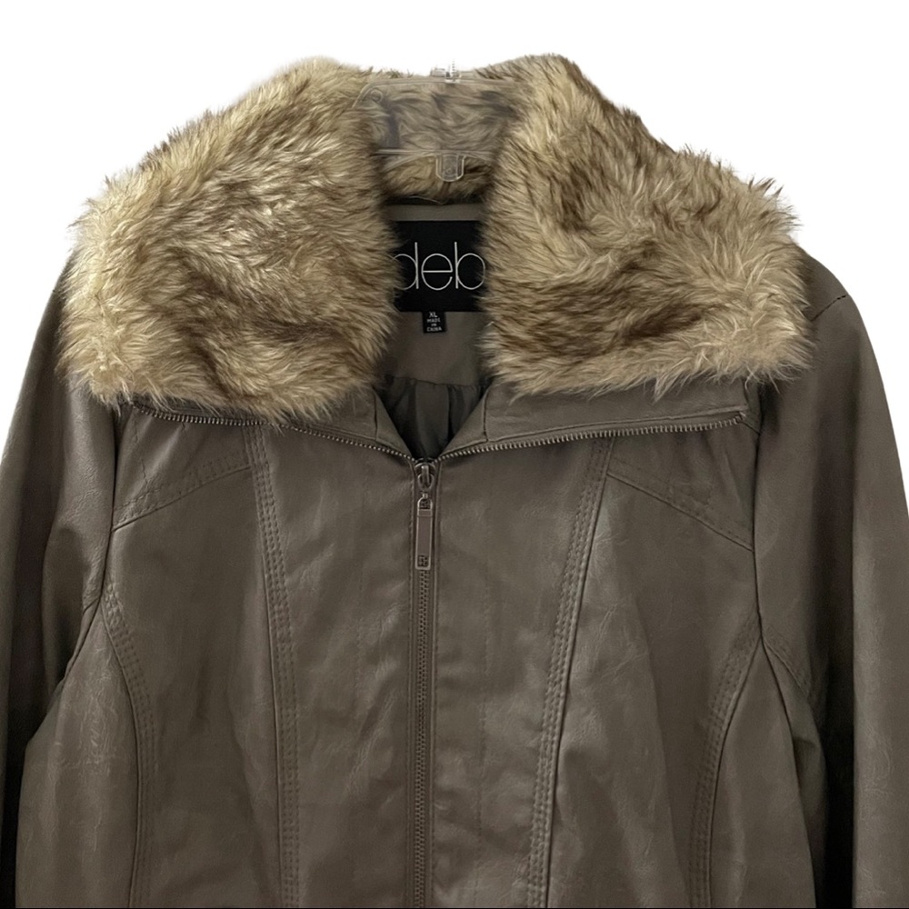 Deb Bomber Jacket with Faux Fur Collar - Picture 4 of 9